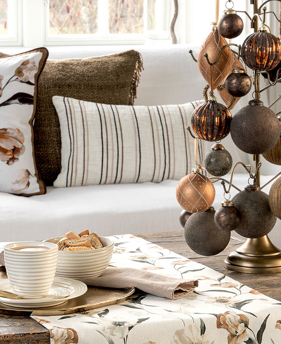 S_COTCUS35EENA0102_3